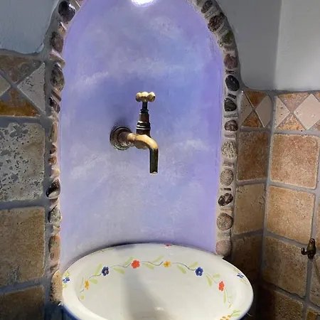 Homestay Vaerelser I Historisk Hus Med Sjael Og Atmosfaere Helsinge