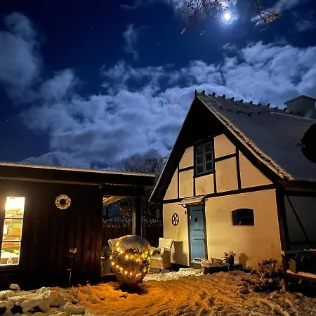 Vaerelser I Historisk Hus Med Sjael Og Atmosfaere *
