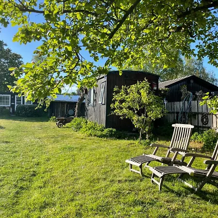 Vaerelser I Historisk Hus Med Sjael Og Atmosfaere *