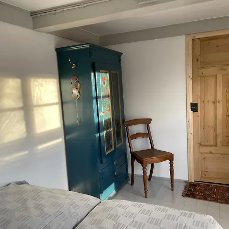 Δωμάτια σε οικογενειακή κατοικία Vaerelser I Historisk Hus Med Sjael Og Atmosfaere