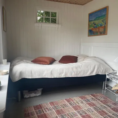 Vaerelser I Historisk Hus Med Sjael Og Atmosfaere *