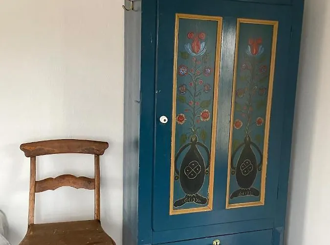 Vaerelser I Historisk Hus Med Sjael Og Atmosfaere